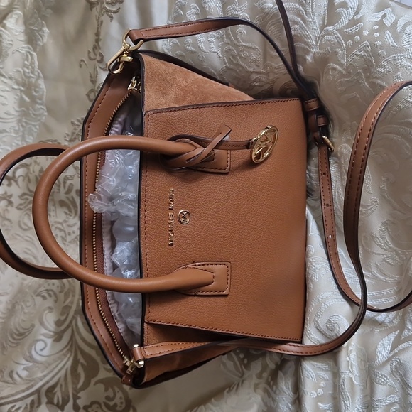 Michael kors small bag - Picture 1 of 6